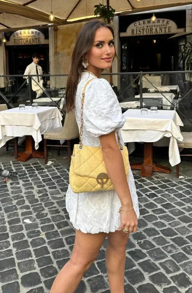 KYARA I ZEITLOSES WEISSES KLEID - Image 4