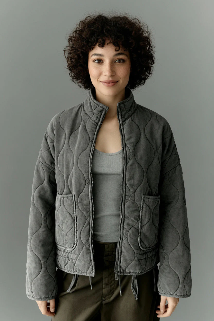 Kyrie | Damen Steppjacke Mit Hohem Kragen - Image 5