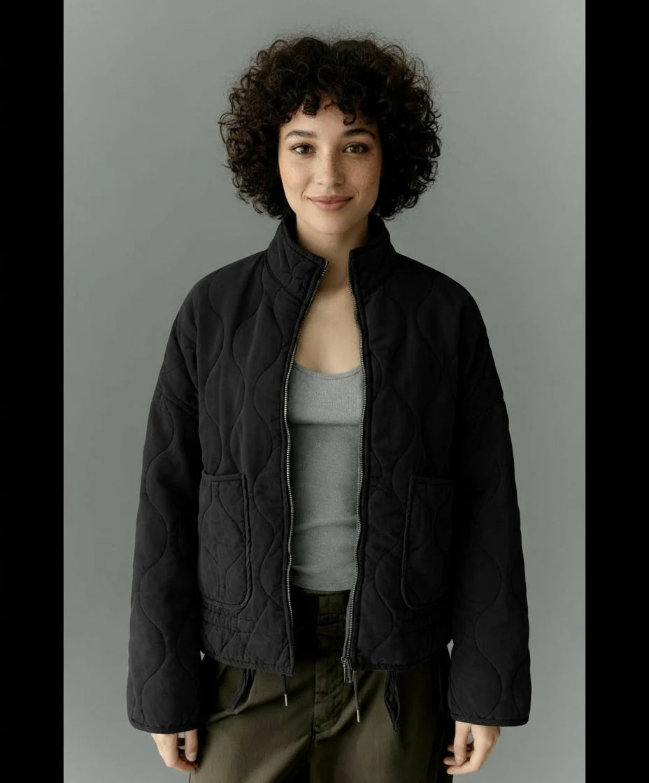 Kyrie | Damen Steppjacke Mit Hohem Kragen - Image 7