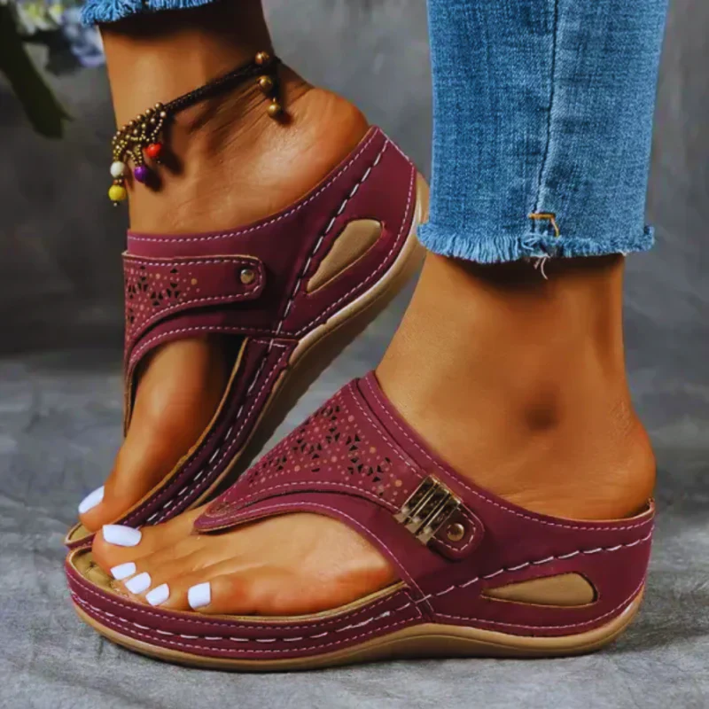 Laida – Hochwertige Keilsandalen aus Leder - Image 2