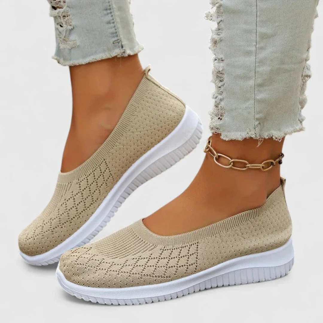 Lara | Damen Leichte Slip-On Strick Ballerinas - Image 2