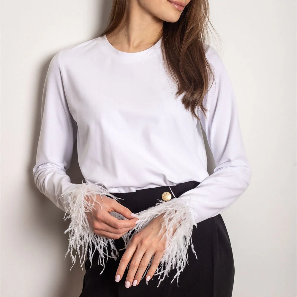 Lara | Stilvolles Feder Langarmshirt - Image 5