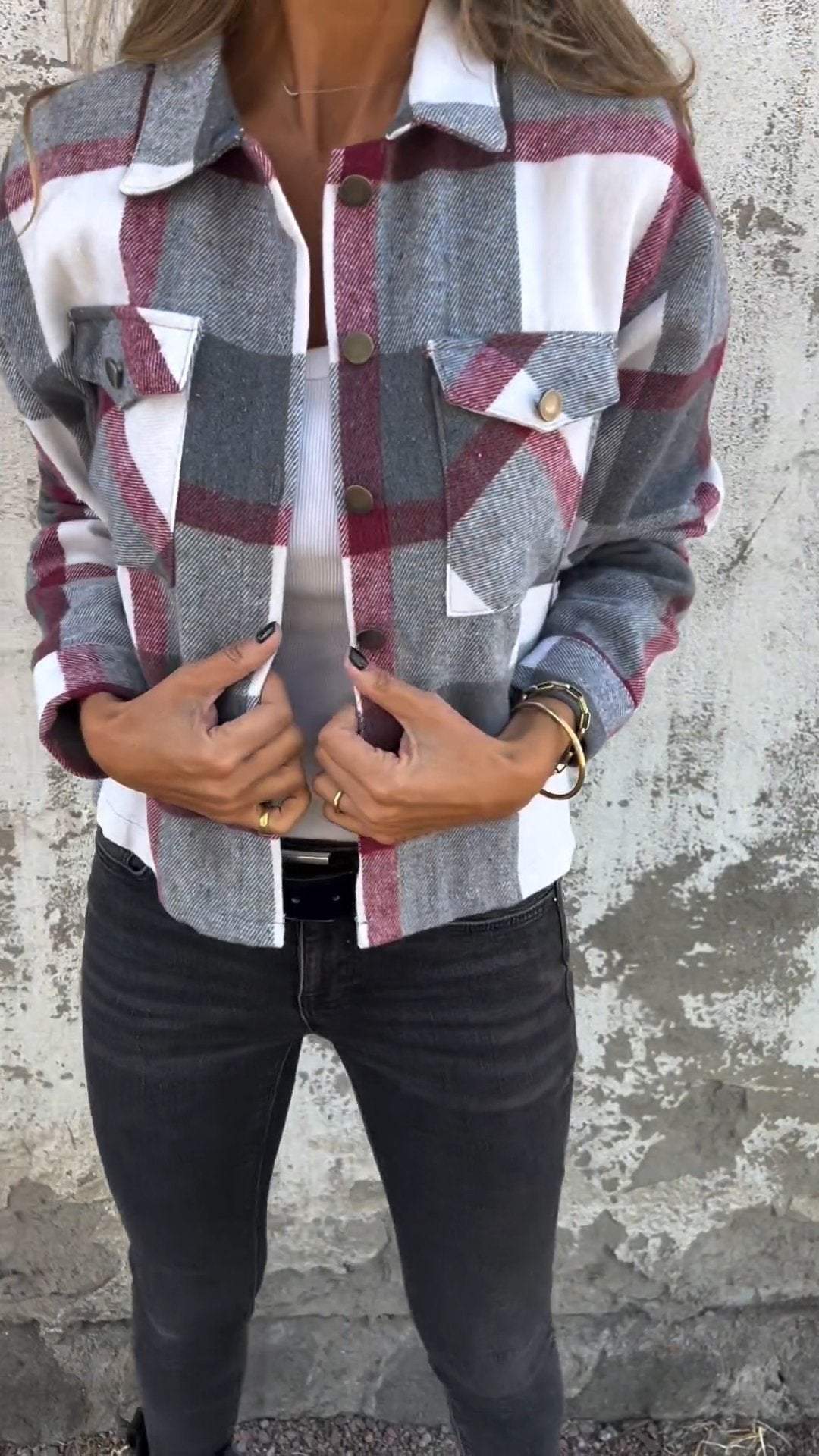 Lässige Karojacke mit Revers - Image 7