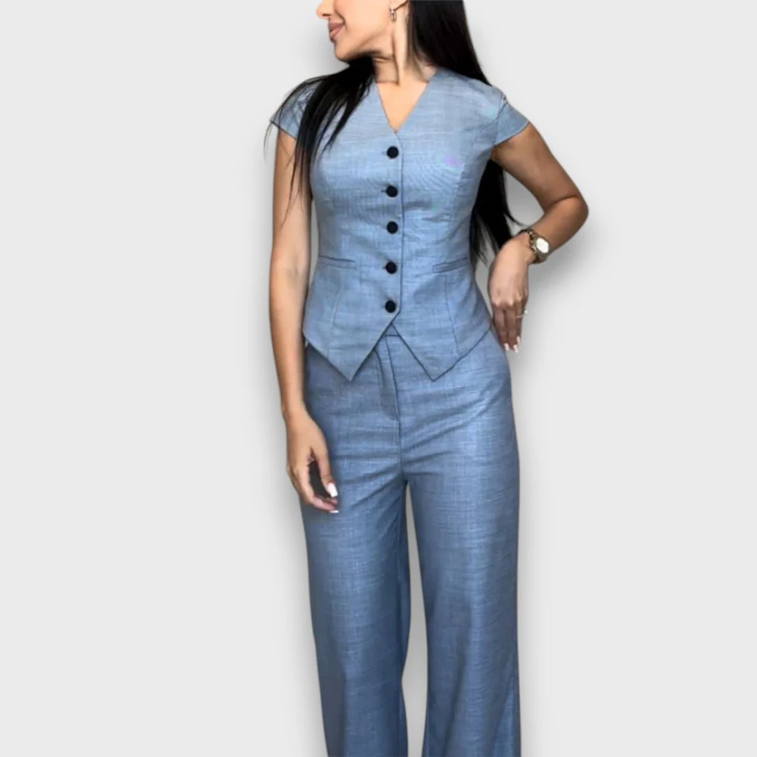 Laura – Elegantes Set mit femininer Silhouette - Image 6