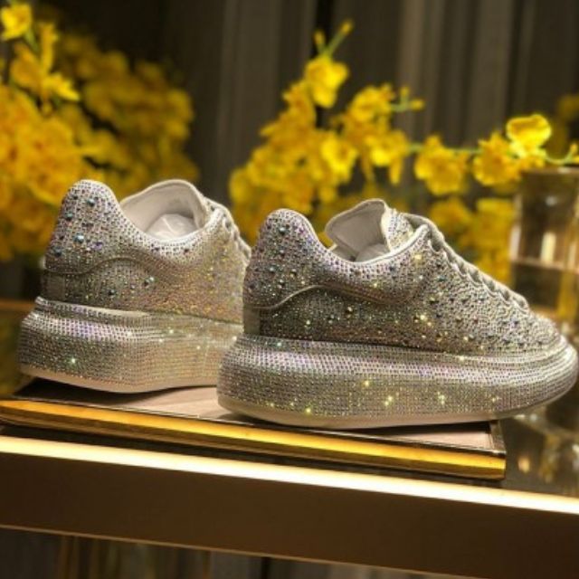Lauren- Glitzernde Sneaker mit Kristallverzierungen - Image 13