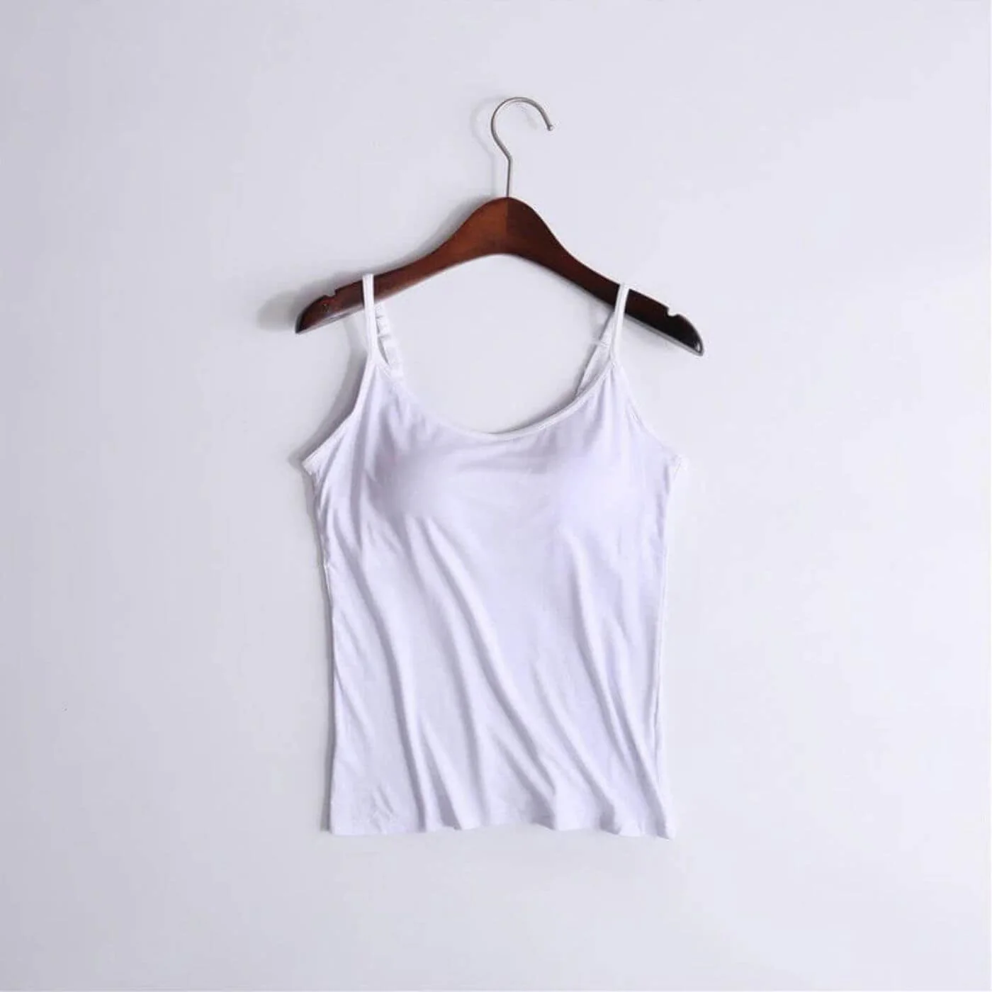 Lea – Figurformendes Tanktop mit Polsterung - Image 6