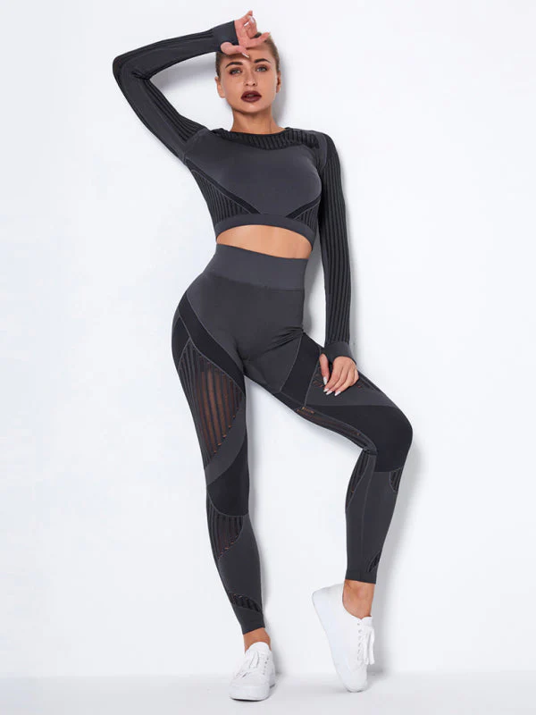 Lea | Nahtloses 2-teiliges Sportset mit Struktur-Design - Image 12