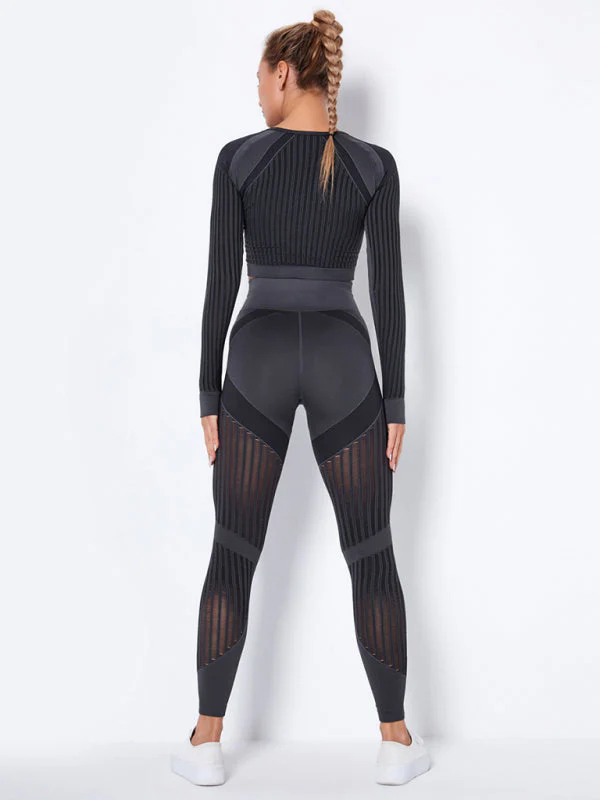 Lea | Nahtloses 2-teiliges Sportset mit Struktur-Design - Image 15