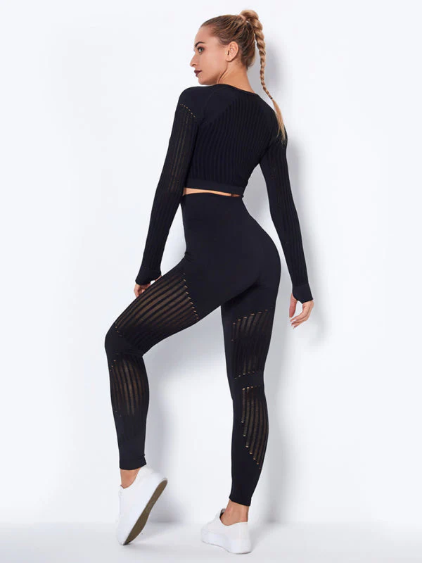 Lea | Nahtloses 2-teiliges Sportset mit Struktur-Design - Image 21