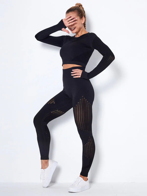 Lea | Nahtloses 2-teiliges Sportset mit Struktur-Design - Image 23