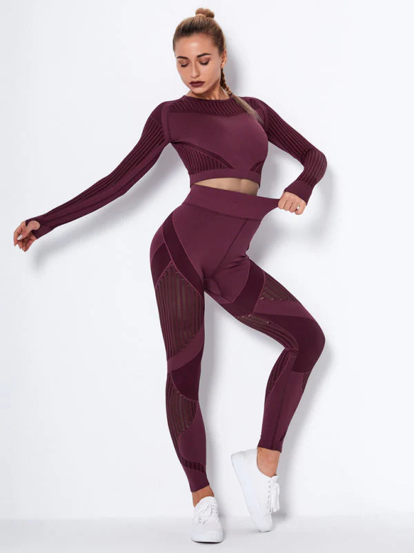 Lea | Nahtloses 2-teiliges Sportset mit Struktur-Design - Image 26