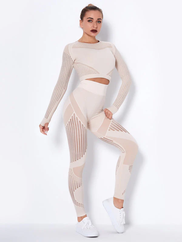 Lea | Nahtloses 2-teiliges Sportset mit Struktur-Design - Image 27