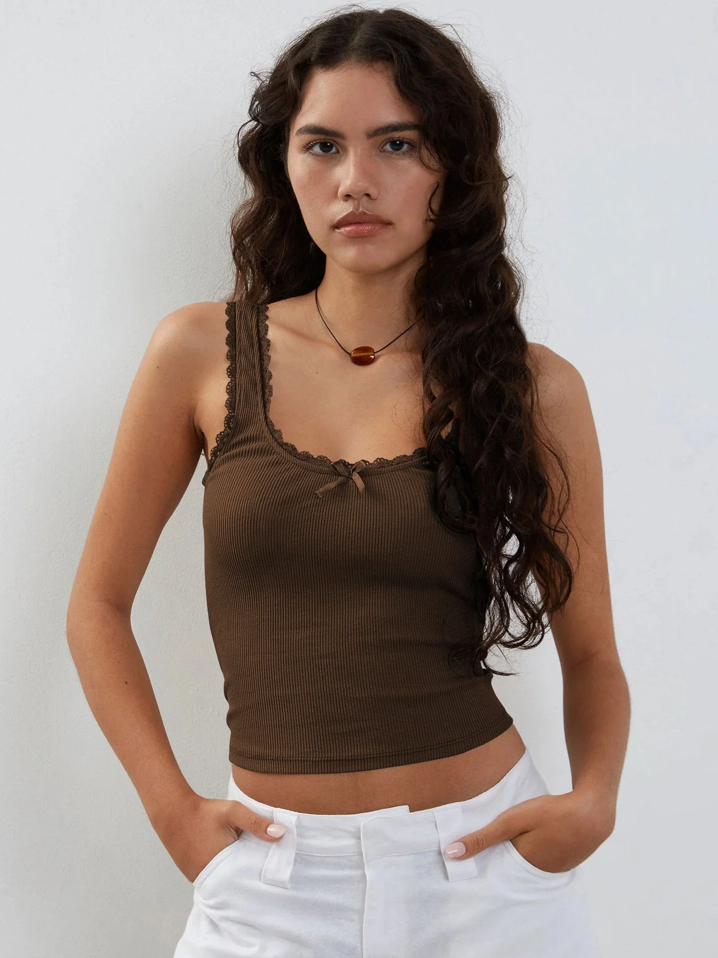 Lea | Romantisches Ripp-Tanktop mit Spitzenbesatz - Image 5