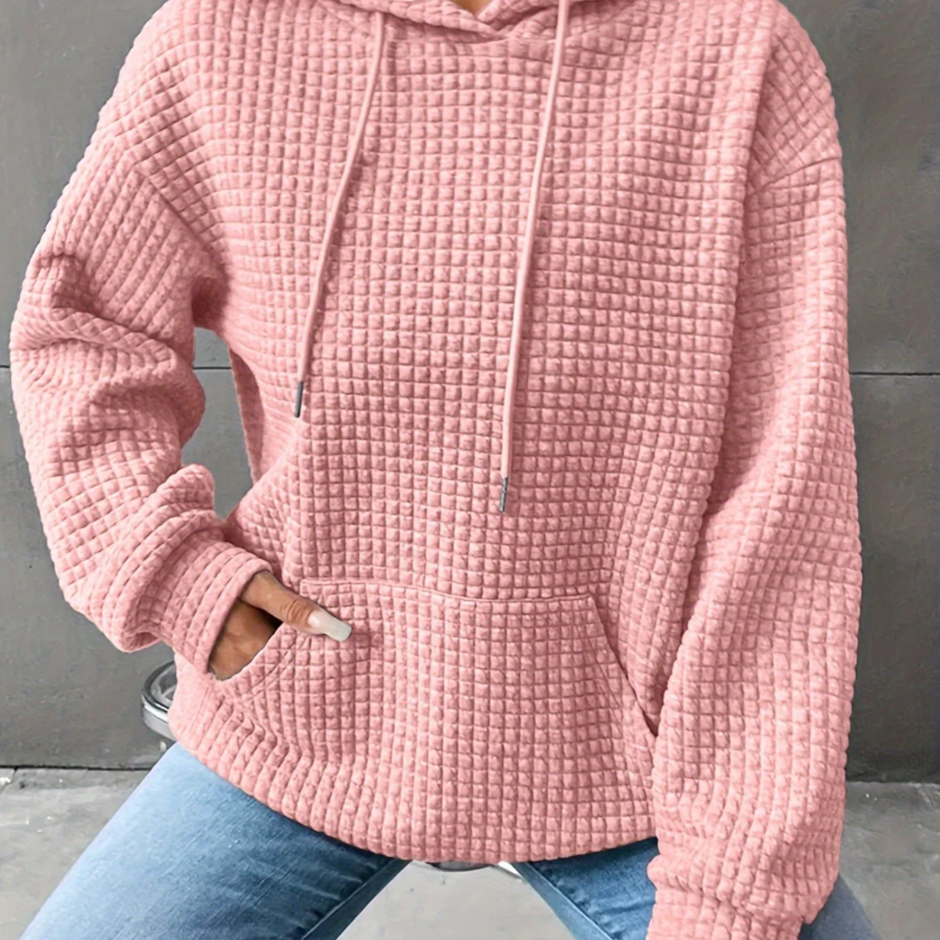 Léana™ | Texturiertes Kapuzen-Sweatshirt mit langen Ärmeln - Image 11
