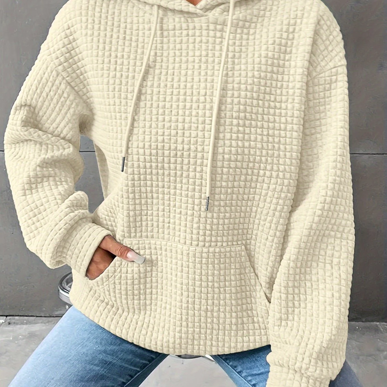 Léana™ | Texturiertes Kapuzen-Sweatshirt mit langen Ärmeln - Image 19