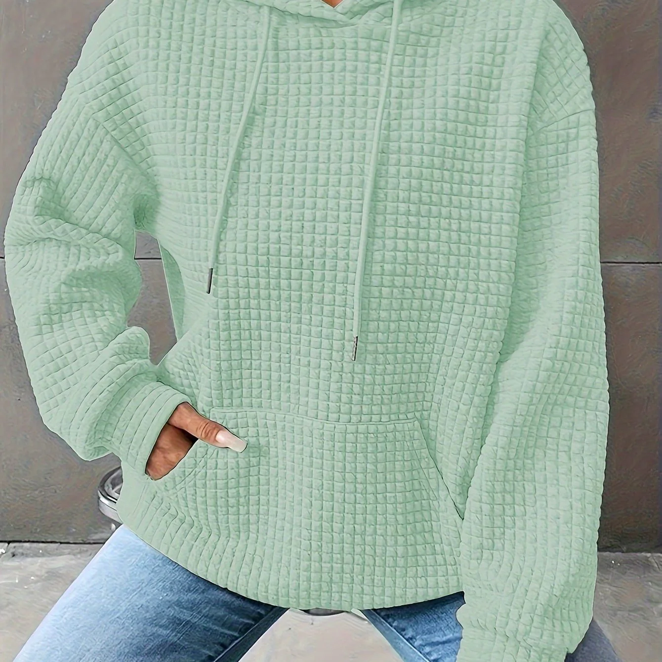 Léana™ | Texturiertes Kapuzen-Sweatshirt mit langen Ärmeln - Image 24
