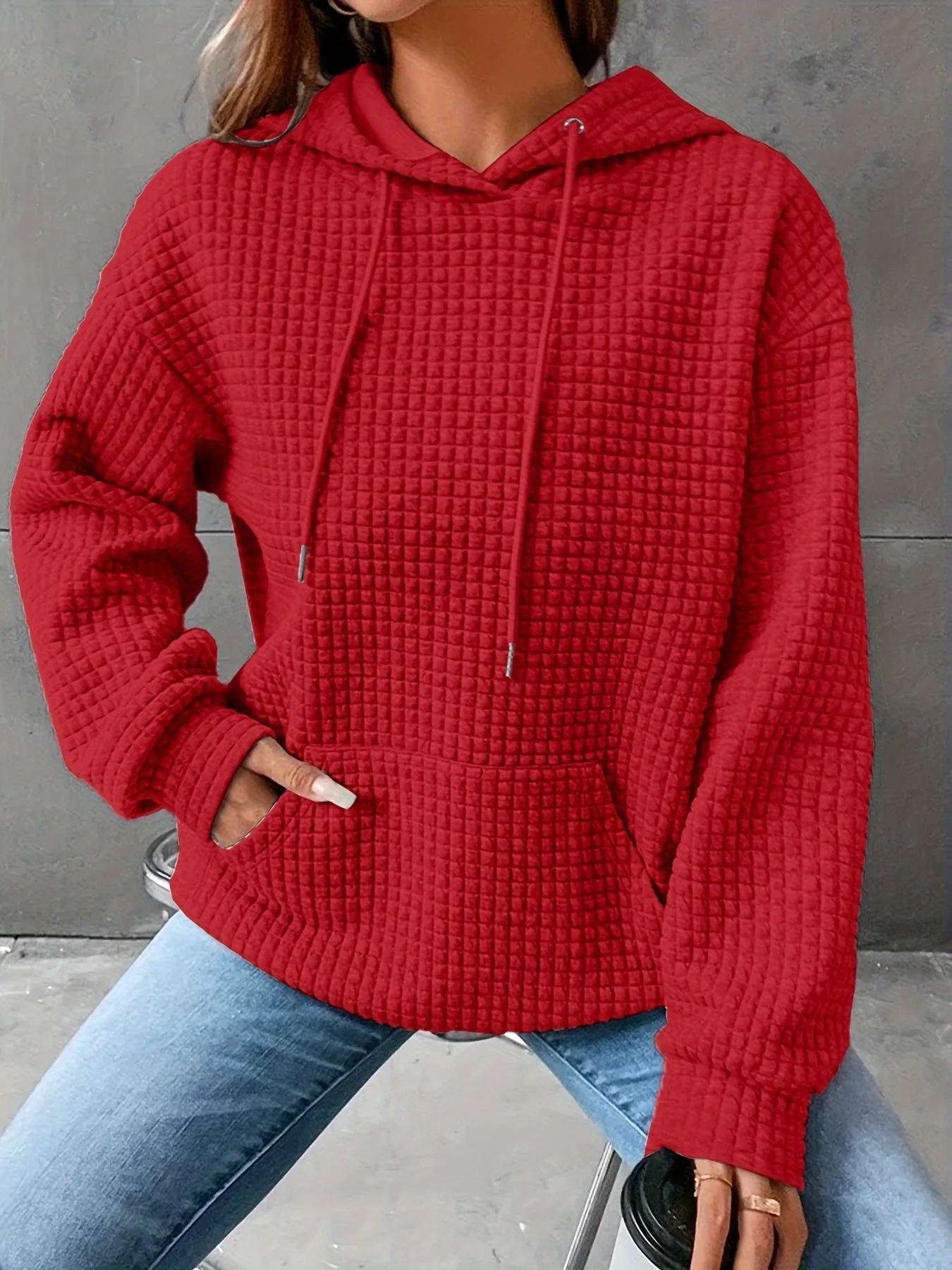 Léana™ | Texturiertes Kapuzen-Sweatshirt mit langen Ärmeln - Image 3