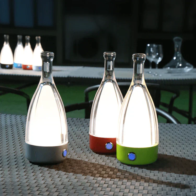 LED Tischlampe in Flaschenform – Wiederaufladbare Designleuchte - Image 4