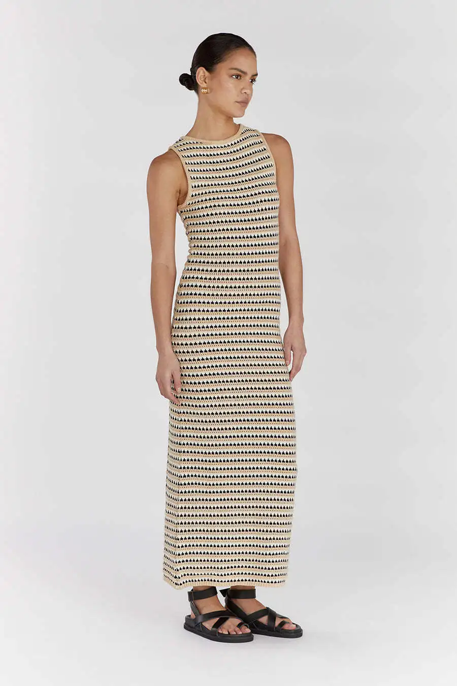 Leniva – Ärmelloses Strick-Maxikleid mit geometrischen Streifen - Image 3