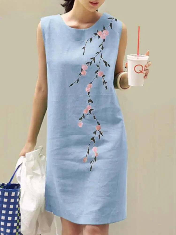 Lenora | Kleid mit Blumenstickerei - Image 2