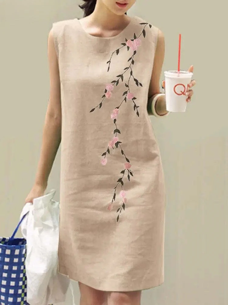 Lenora | Kleid mit Blumenstickerei - Image 3