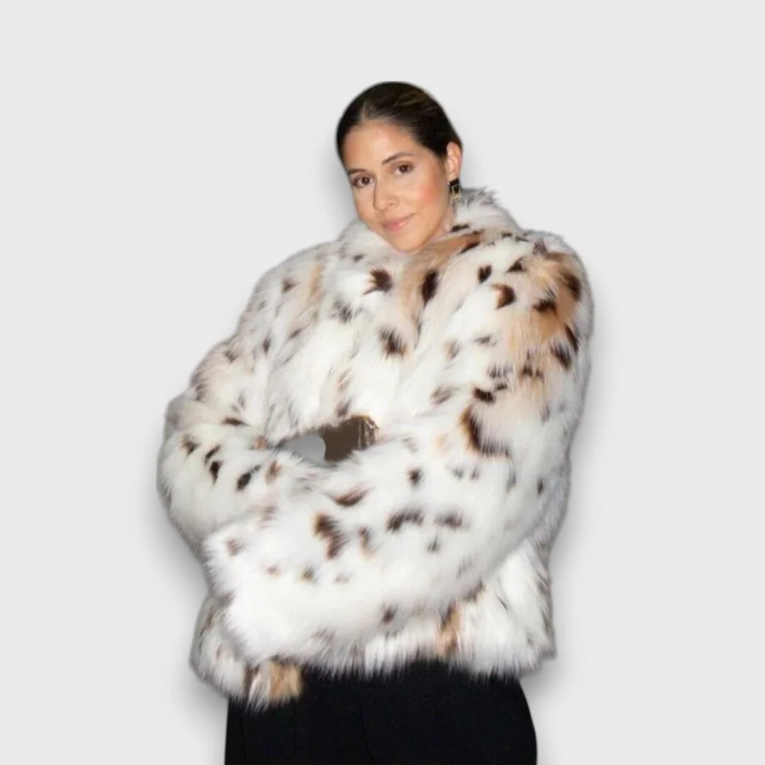 Leoline – Faux-Fur-Jacke im Animal-Design - Image 4
