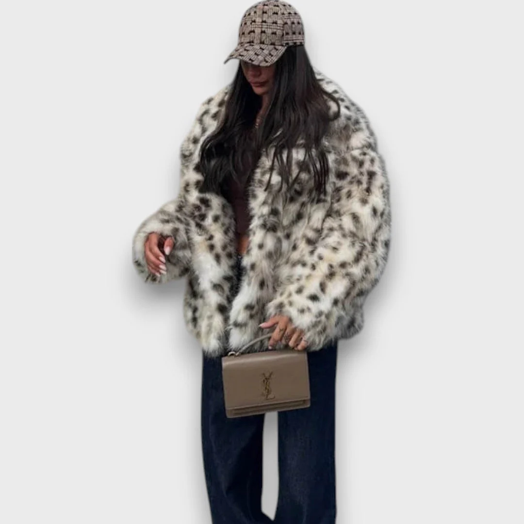 Leoline – Faux-Fur-Jacke im Animal-Design - Image 8