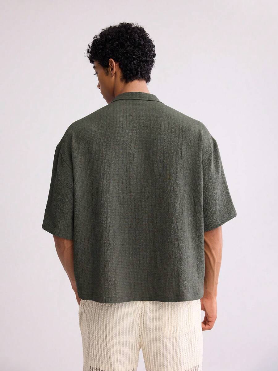 Leon – Herren Oversized Crop Hemd Seersucker Boxy Grün - Image 3