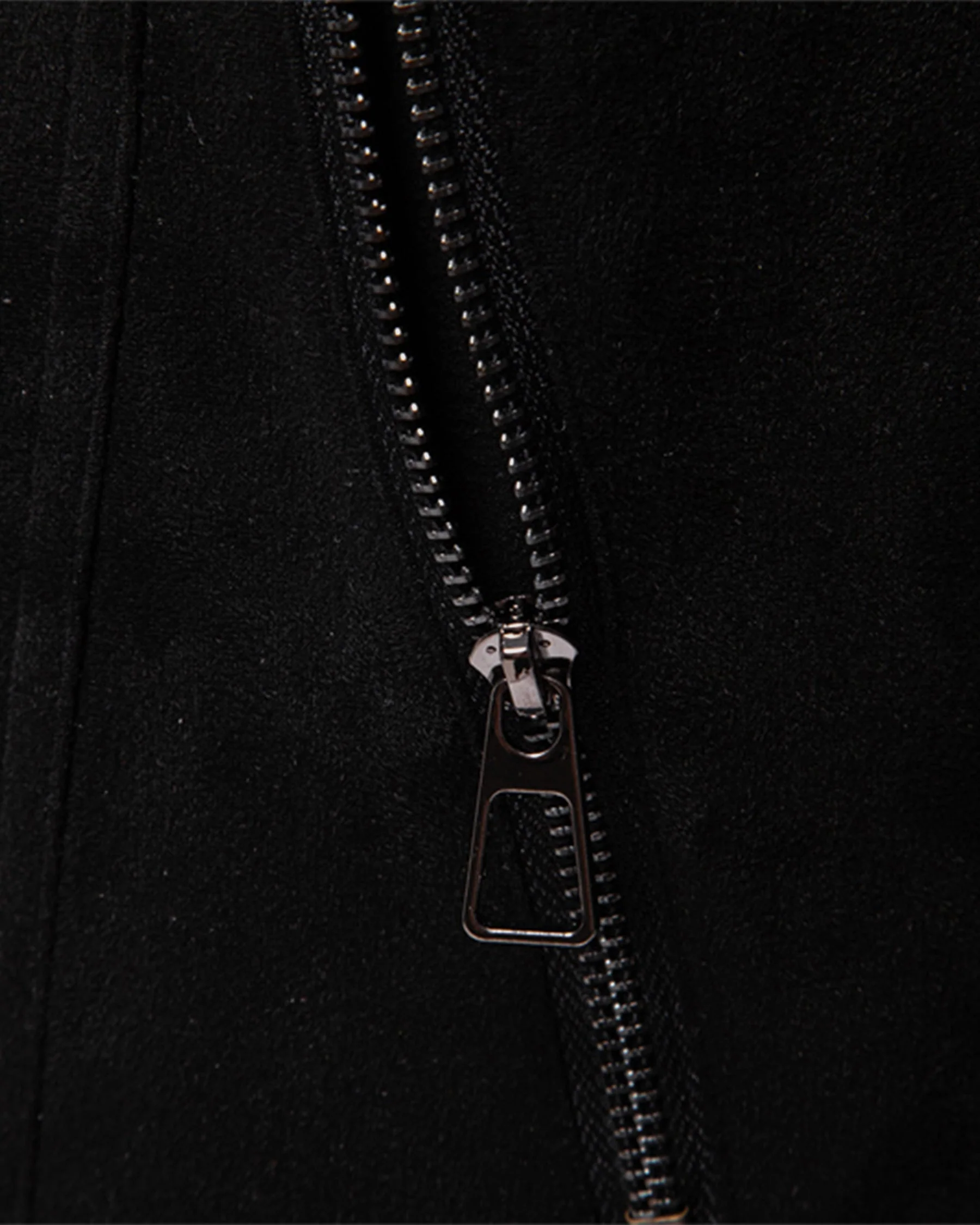 Leon | Zeitlose Suede-Bomberjacke - Image 27