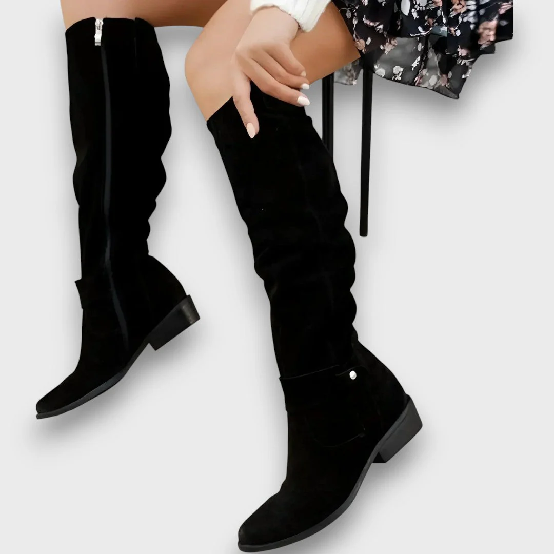 Leontine – Kniehohe Stiefel mit samtigem Charme - Image 5