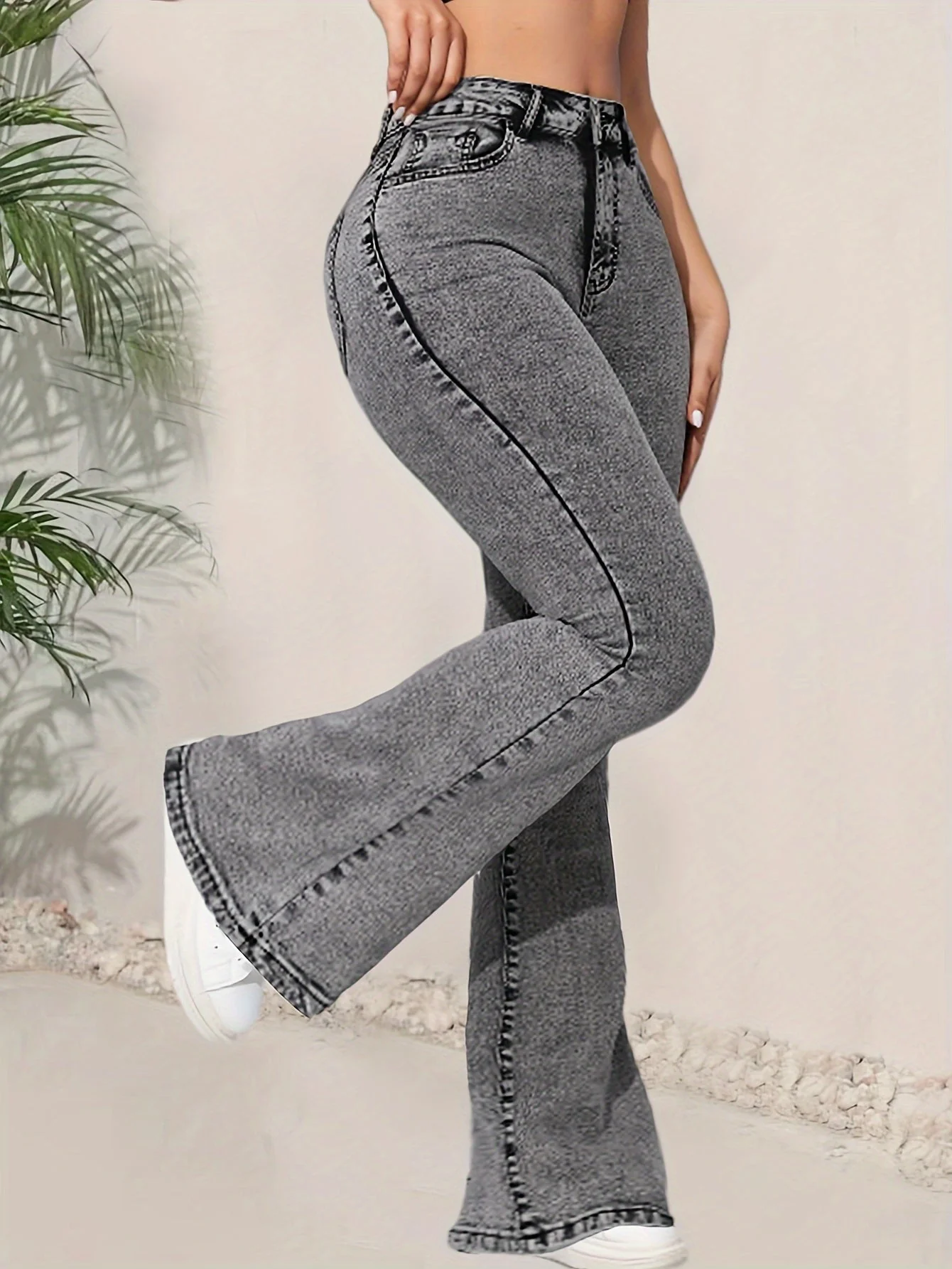 Liana™ Flared Hoch - Image 2
