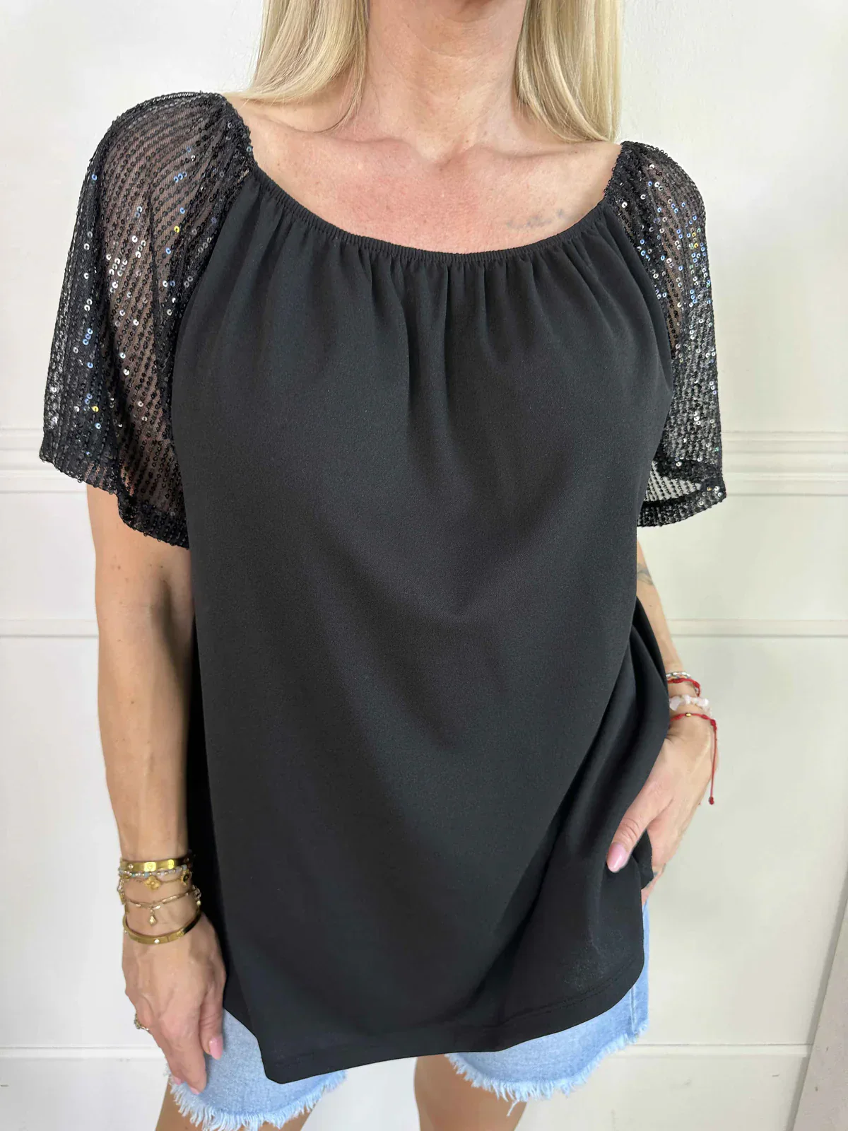 Lianora – Bluse mit Paillettenärmeln - Image 3