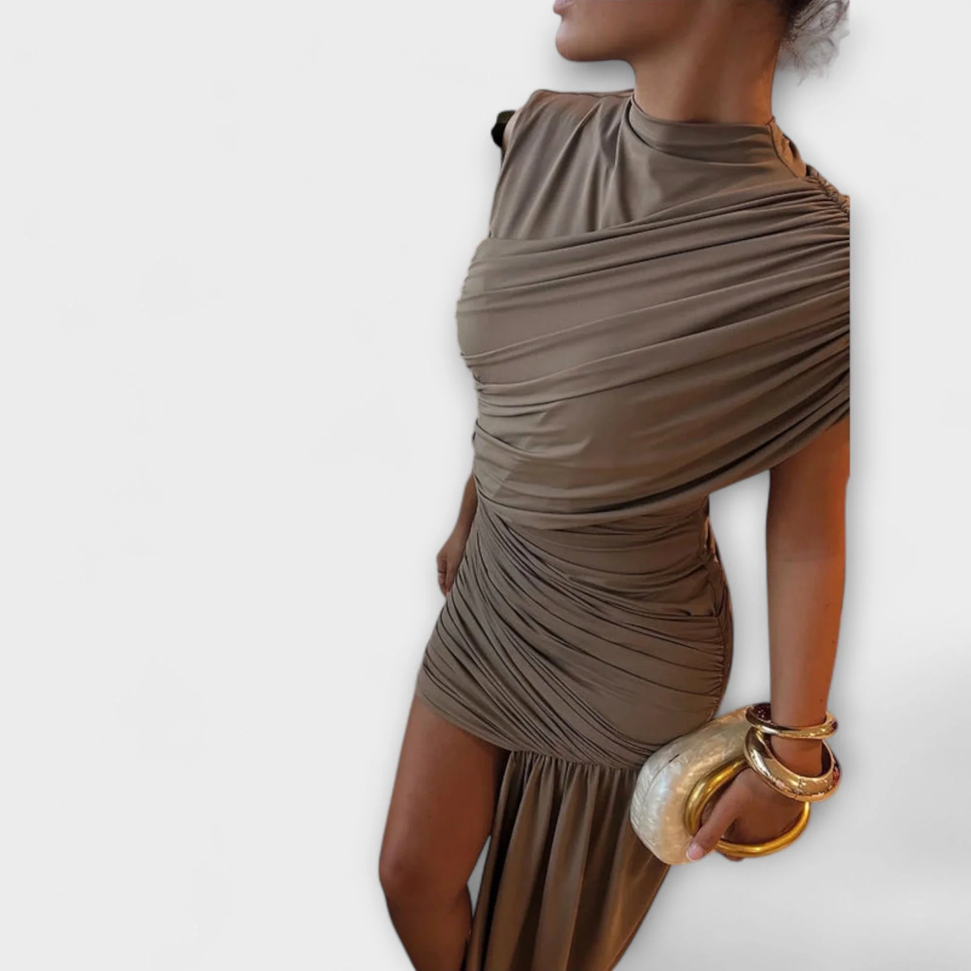 Liliane – Schmal geschnittenes Plisseekleid mit Rundhalsausschnitt - Image 4
