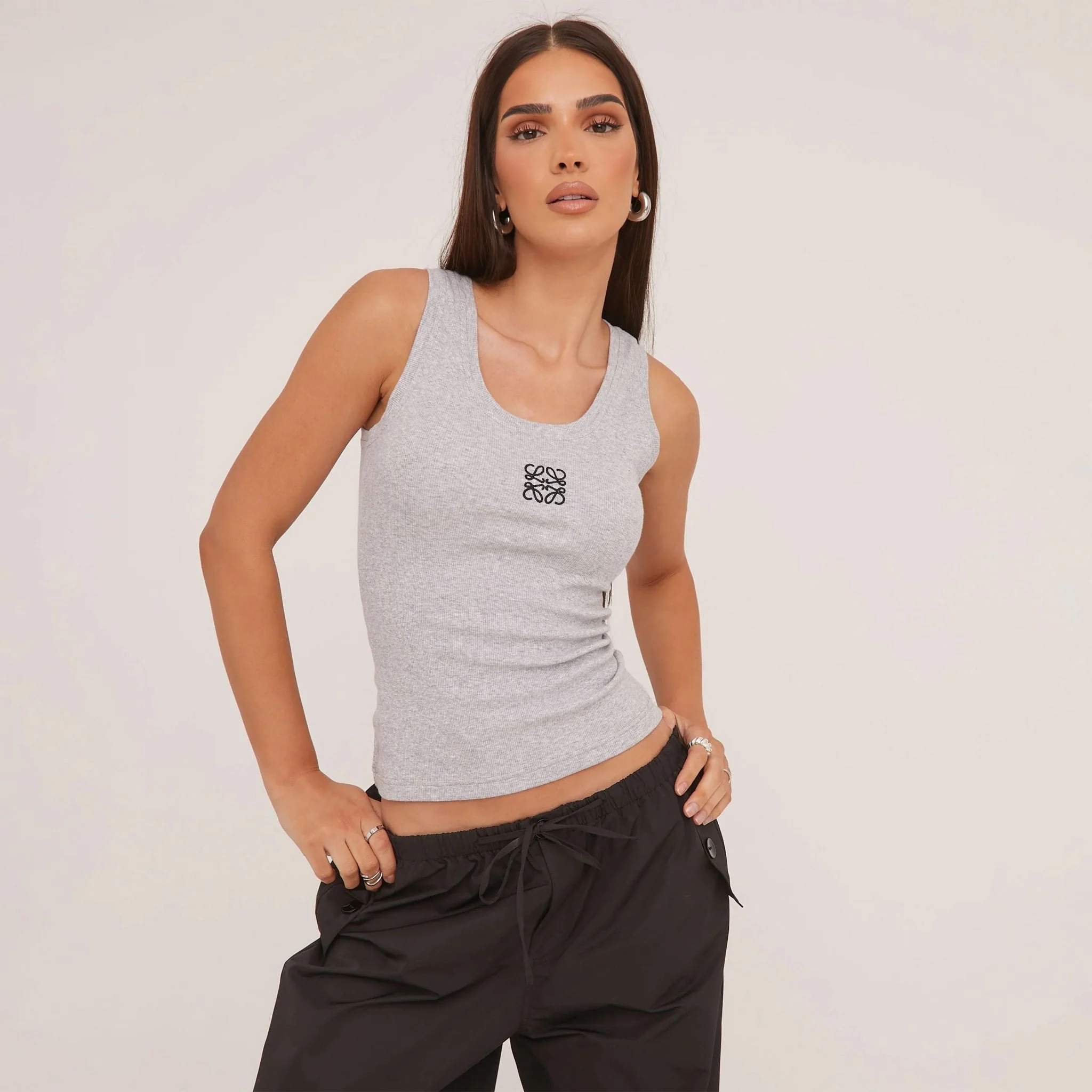 Lina | Geripptes Tanktop mit Stickerei - Image 19