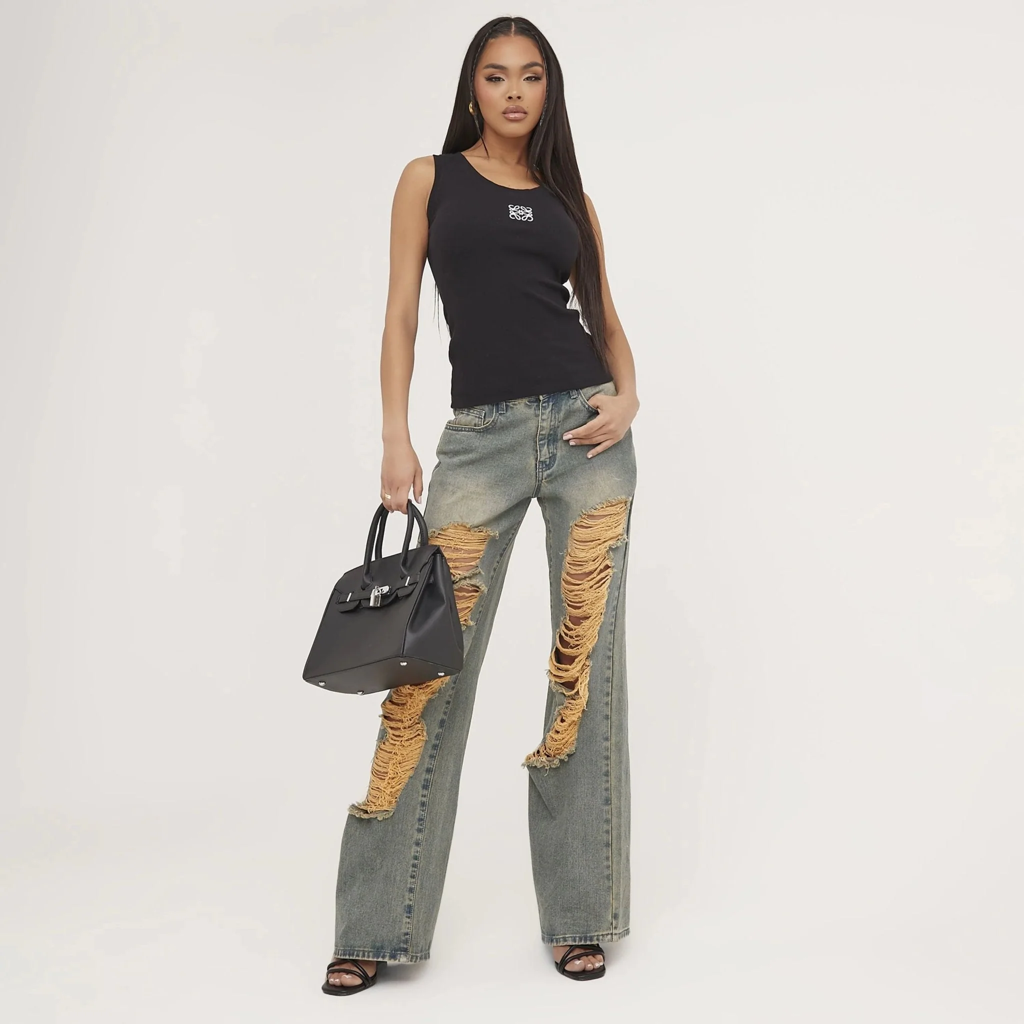 Lina | Geripptes Tanktop mit Stickerei - Image 9