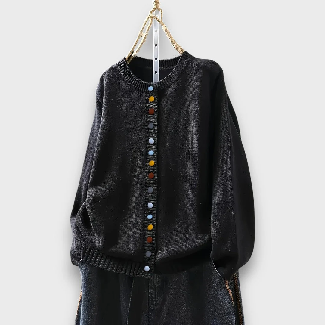 Liora – Strickjacke mit Knopfdetails - Image 3