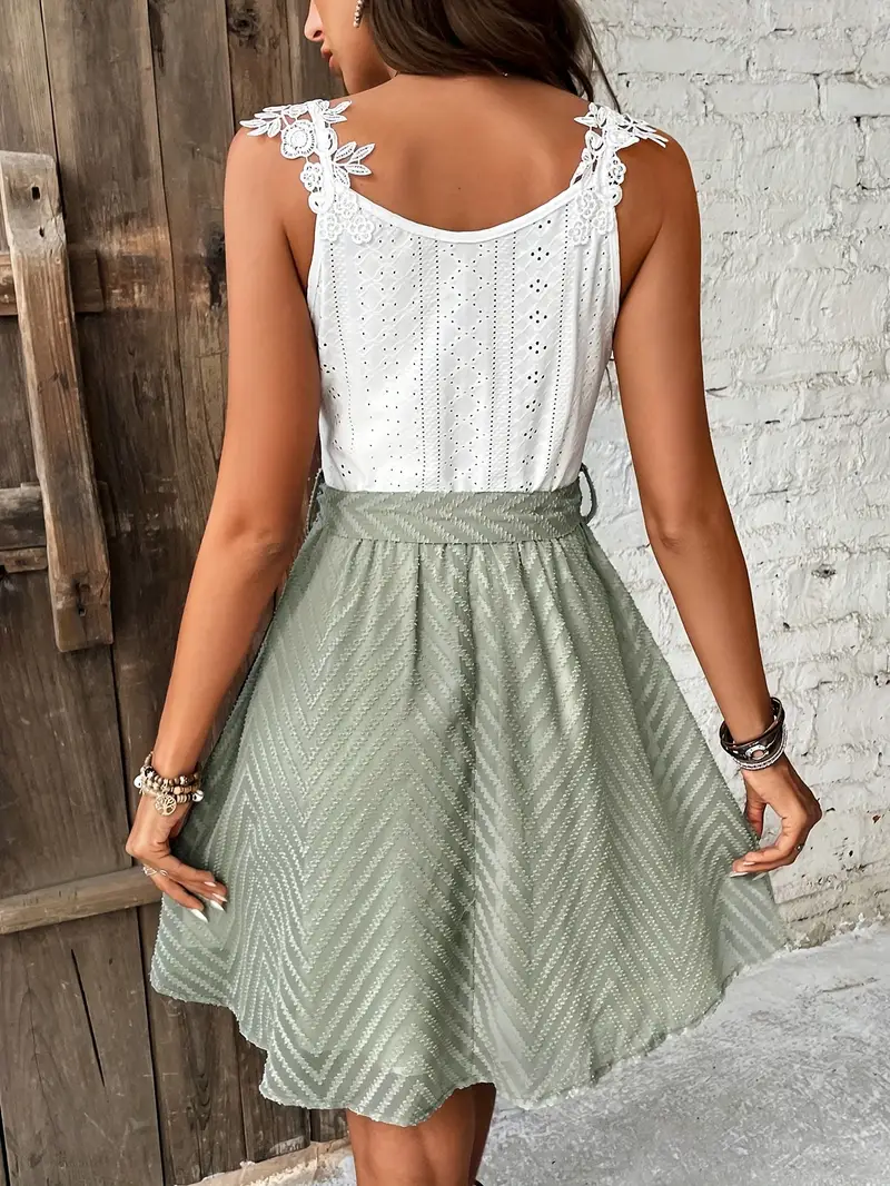 Livia – Bezauberndes Kleid mit Spitzenstickerei - Image 4