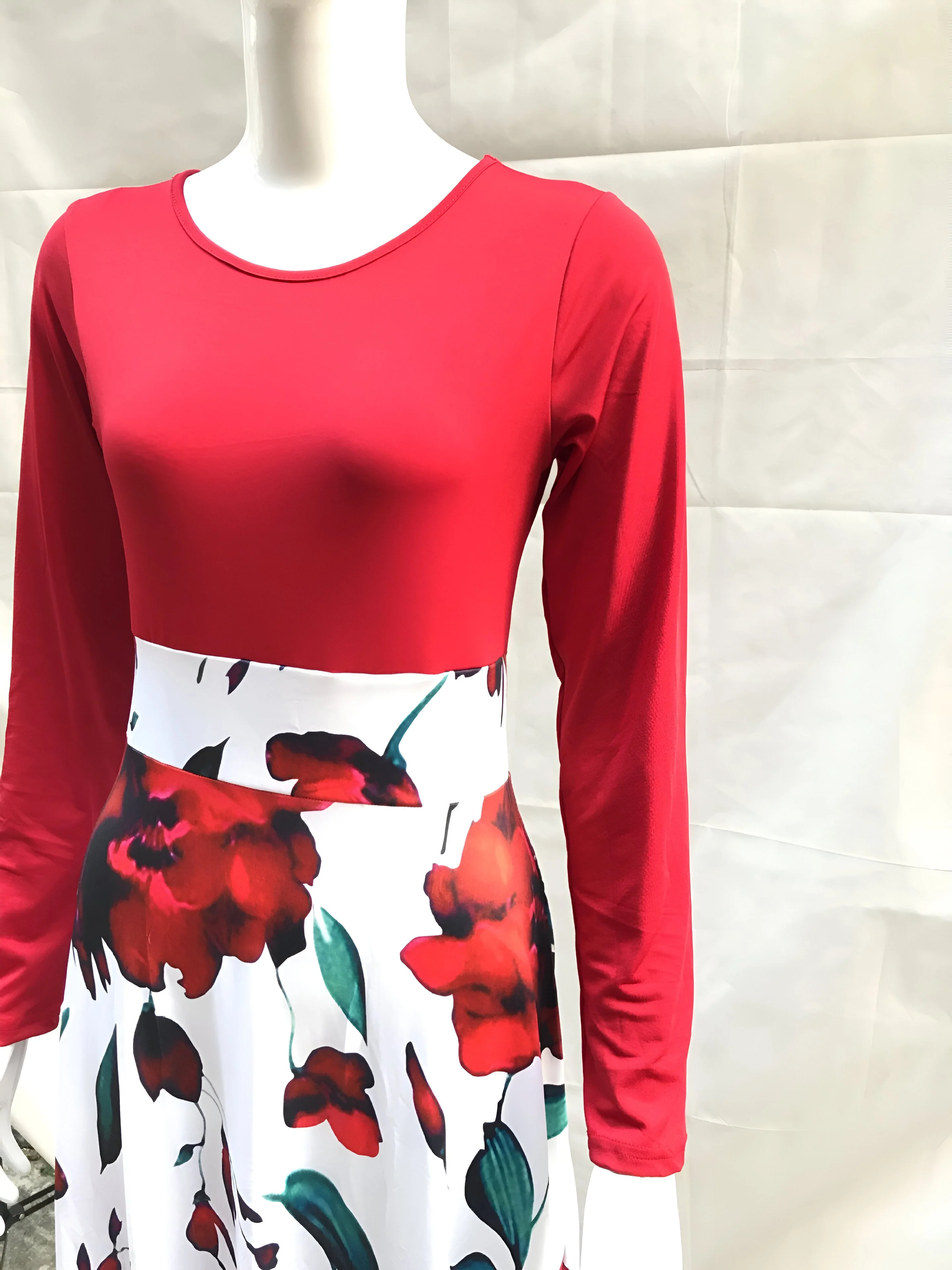 Liza | Elegantes Blumen Color-Block Kleid - Image 4