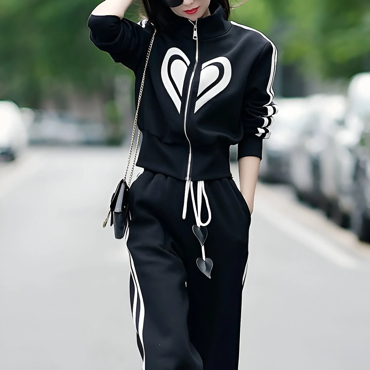 Lorelei | Müheloser Stil und Komfort im Zwei-Teile Sportset - Image 2