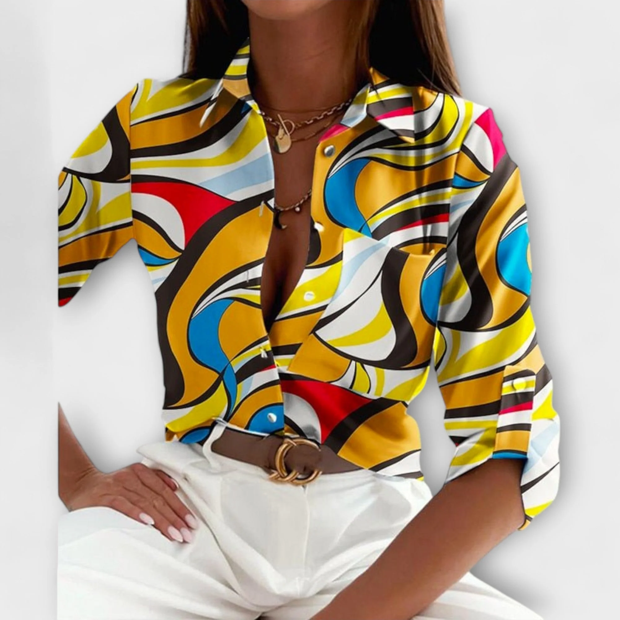 Lorena – Hemdbluse mit grafischem Print und Retro-Flair - Image 16