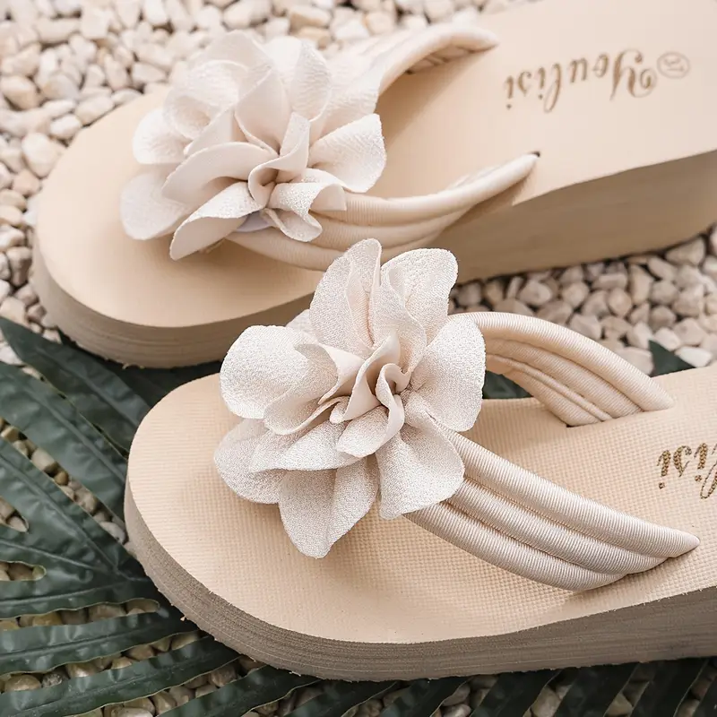 Lorideth – Charmante Sandalen mit Blumenmuster - Image 4