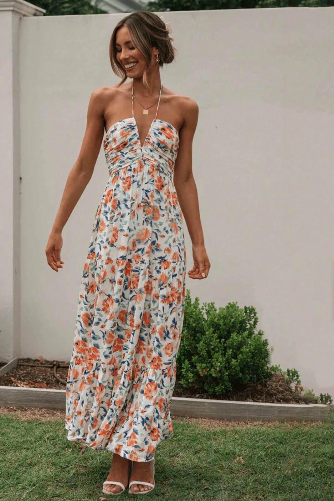 Louise -  Maxi-Sommerkleid mit Neckholder und Blumenmuster - Image 5
