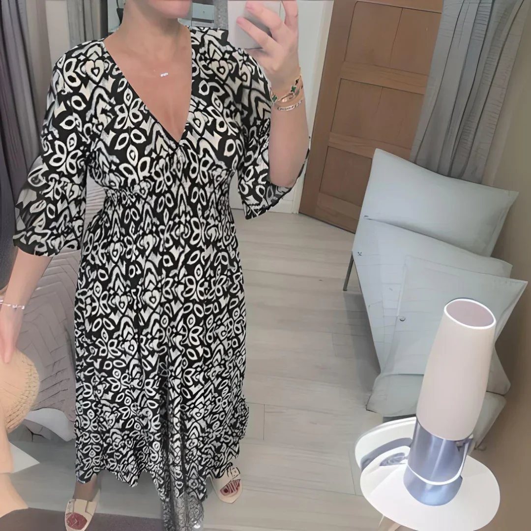 Lourdez - Boho gemustertes Maxikleid mit V-Ausschnitt - Image 2