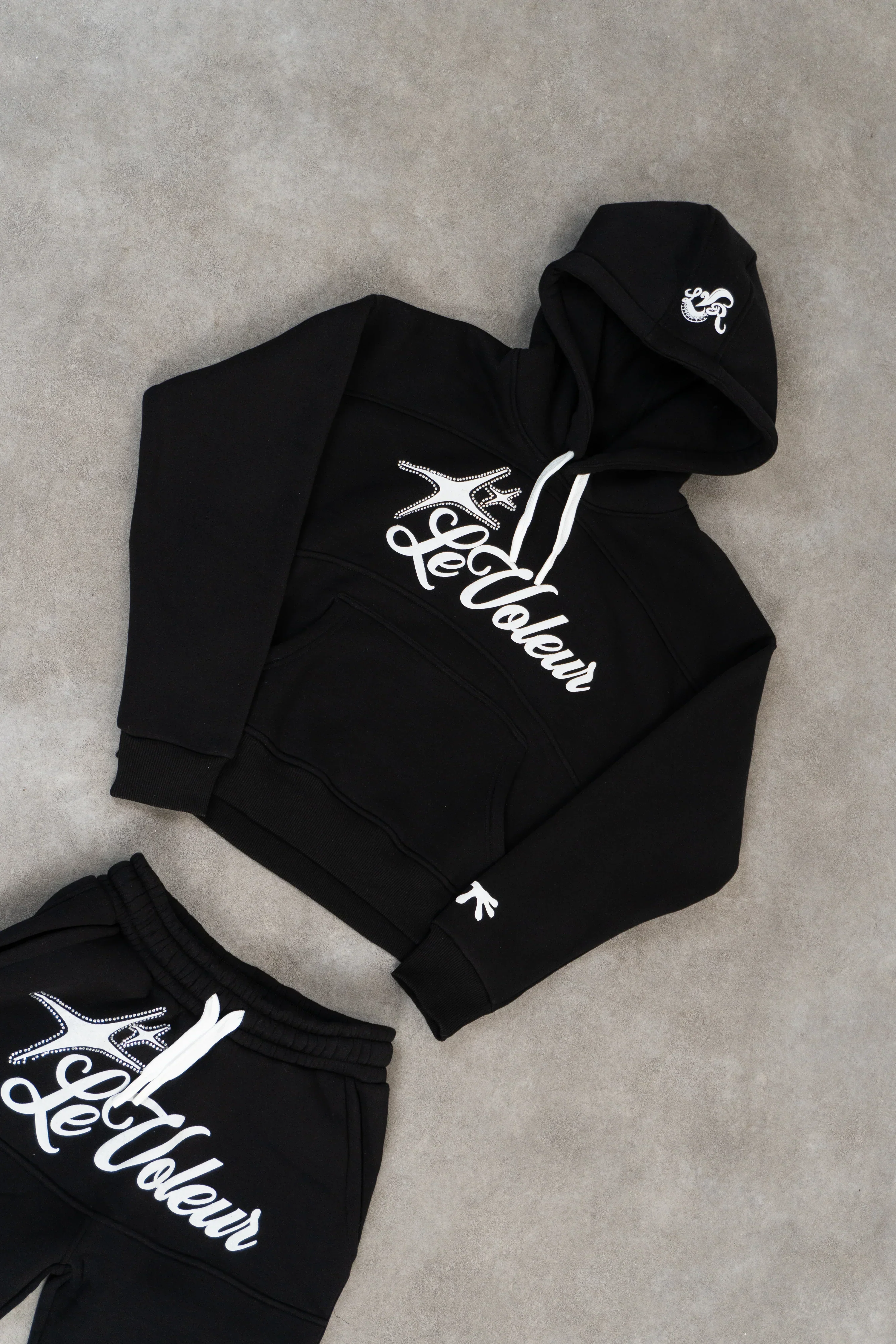 LT2 Unisex Hoodie und Jogginghosen Set - Image 9