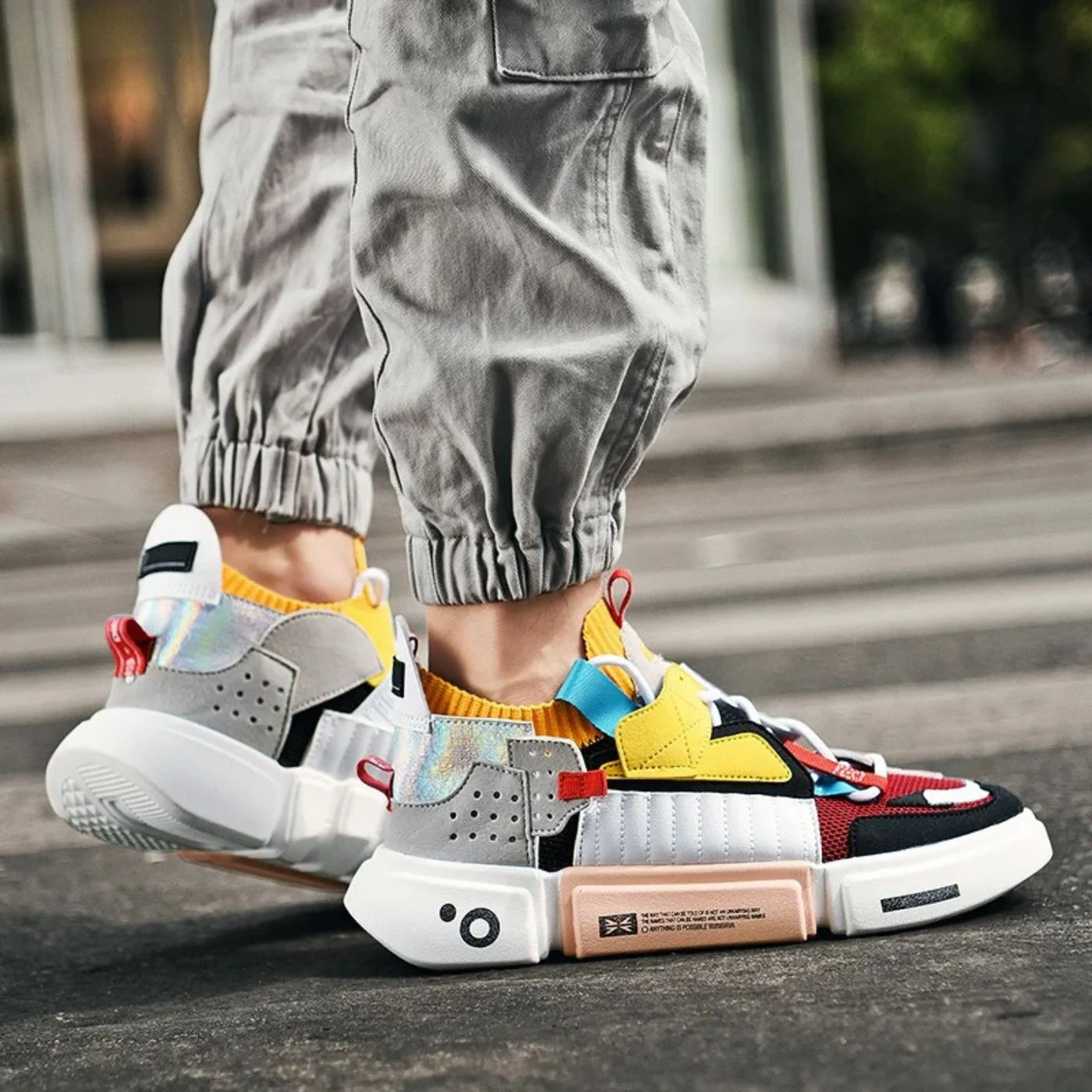 Luca – Ästhetische Streetwear-Sneaker - Image 2