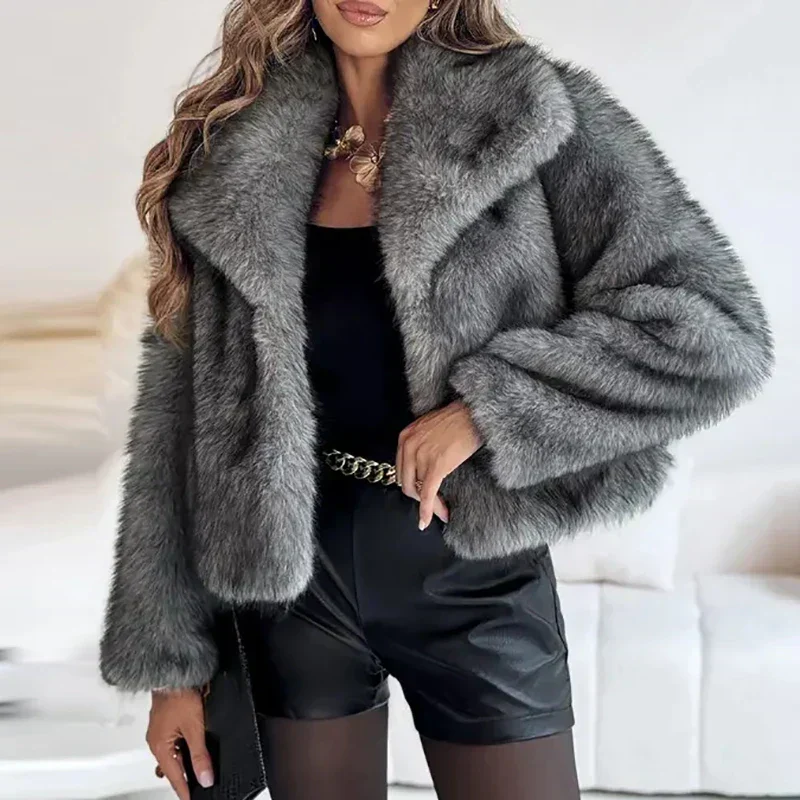Lucía – Luxuriöse kurze Damen Kunstfelljacke - Image 4