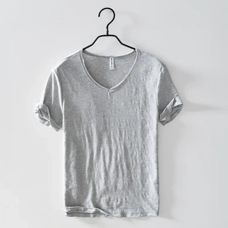 Luftiges Herren-T-Shirt mit V-Ausschnitt | Kurzarm - Image 2