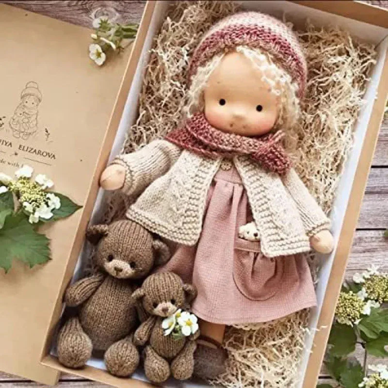 Luna | Handgefertigte Waldorf-Plüschpuppe – Weiches Baumwollspielzeug mit Stoffbox | Niedlich & Kuschelig | Für Kindergeburtstage & fantasievolles Spielen im Alltag - Image 31