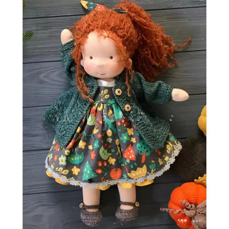 Luna | Handgefertigte Waldorf-Plüschpuppe – Weiches Baumwollspielzeug mit Stoffbox | Niedlich & Kuschelig | Für Kindergeburtstage & fantasievolles Spielen im Alltag - Image 33