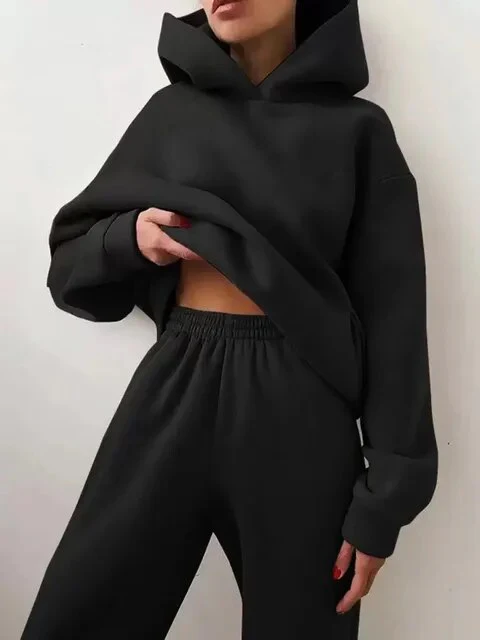 Luna – Lässiger Damen Hoodie & Jogginghosen Set - Image 4